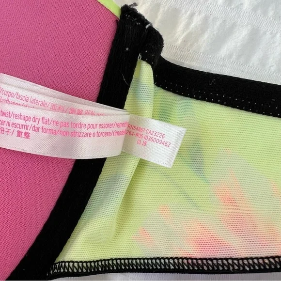 Victoria's Secret PINK Wear Everywhere Push-up Tropical Print Bra, 36DD - Picture 11 of 11
